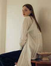 Load image into Gallery viewer, Lacy Buttons Front Cotton Long Cardigan