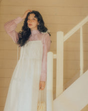 Load image into Gallery viewer, Sheer Feather-like Puffed Sleeve Blouse