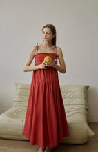 Load image into Gallery viewer, Pleated Strap Goddess Dress