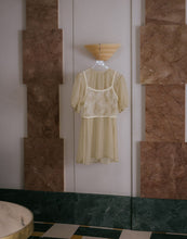 Load image into Gallery viewer, Small Flower Lace Breathable Vest