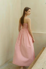 Load image into Gallery viewer, Wrinkled Elastic Slim-fitting Puffy Long Dress