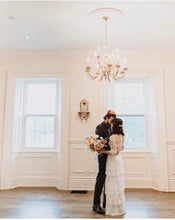 Load image into Gallery viewer, British-Style Tiered Tulle Half-Sleeve Floor-Length Gown