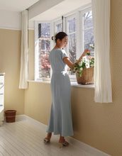 Load image into Gallery viewer, V-neck Cover Sleeve Waist Mermaid Long Dress