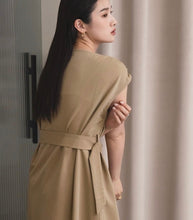 Load image into Gallery viewer, French-style Front-Button Wide-Belt Loose-fitting Dress