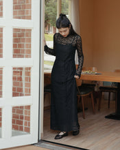 Load image into Gallery viewer, THIN SHOULDER STRAP LACE LONG DRESS