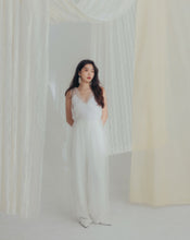 Load image into Gallery viewer, Front Pleated Suit Pants
