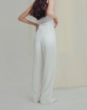 Load image into Gallery viewer, Front Pleated Suit Pants