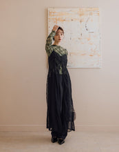 Load image into Gallery viewer, Slim Pleated Cotton Suit Pants