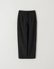 Load image into Gallery viewer, Slim Pleated Suit Trousers