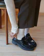 Load image into Gallery viewer, Slim Pleated Suit Trousers