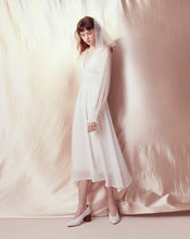 Load image into Gallery viewer, CLASSICAL V-NECK SKIN LONG SLEEVE DRESS