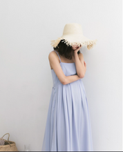 Load image into Gallery viewer, PLEATED-BACK LONG DRESS