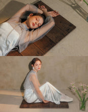 Load image into Gallery viewer, Front Strap Crop Version Mesh Sleeve Outer Cover
