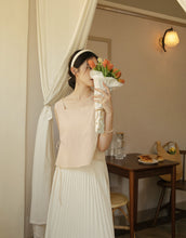 Load image into Gallery viewer, Cotton Square Neck Waist Ties Top
