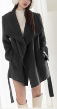 Load image into Gallery viewer, 100% Cashmere Coat
