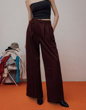 Load image into Gallery viewer, Pleated Pocket Decoration Suit Pants
