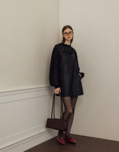 Load image into Gallery viewer, Turtleneck Three-dimensional Yarn Sheer Puffy Sleeve Blouse
