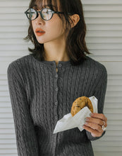 Load image into Gallery viewer, Simple Hemp Knitted Cardigan
