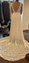Load image into Gallery viewer, Elegant French Style Stitching Lacy Hollow V-Back Trailing Bridal Dress (Copy)
