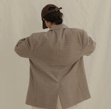 Load image into Gallery viewer, Houndstooth Pattern Oversized Double-Breasted Suit Jacket

