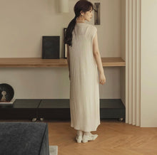 Load image into Gallery viewer, Flat Collar Fine Pleated Elegant Fit Long Dress(with Full Lining)
