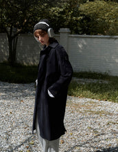 Load image into Gallery viewer, Textured Double-row Buckle Long version Windbreaker (With Belt
)
