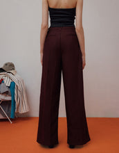 Load image into Gallery viewer, Pleated Pocket Decoration Suit Pants
