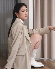Load image into Gallery viewer, Single-Button Thin Shoulder Pads Oversized Classic Blazer
