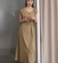 Load image into Gallery viewer, French-style Front-Button Wide-Belt Loose-fitting Dress
