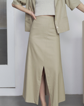 Load image into Gallery viewer, Elegant A-Line Cotton Skirt
