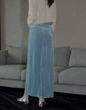 Load image into Gallery viewer, Winter Style Velvet Long Skirt
