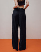 Load image into Gallery viewer, Pleated Pocket Decoration Suit Pants
