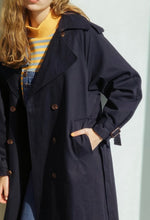 Load image into Gallery viewer, Traditional Design Thick Cotton Trenchcoat
