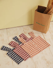 Load image into Gallery viewer, Checkered Pattern Tank Top
