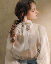 Load image into Gallery viewer, Bow-Bowed Puffy Sleeve Soft Light Blouse
