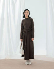 Load image into Gallery viewer, Misty Classic High-necked Simple A-Line Dress
