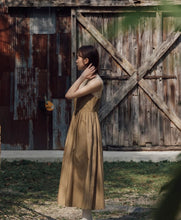 Load image into Gallery viewer, V-Neck Pleated Long Dress

