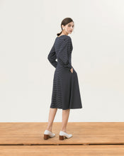 Load image into Gallery viewer, TWIST STRIPED PUFF SLEEVE DRESS
