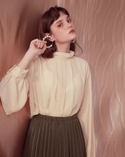 Load image into Gallery viewer, Stand-Up Collar Discounted Chiffon Long-Sleeved Top
