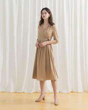 Load image into Gallery viewer, A Piece Of Chiffon Dress With Elegant Texture
