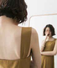 Load image into Gallery viewer, CLASSICAL BUTTON UP DRESS
