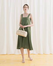 Load image into Gallery viewer, Fresh drape square collar cotton and linen breasted dress
