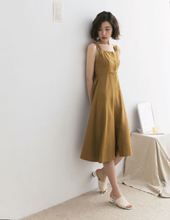 Load image into Gallery viewer, CLASSICAL BUTTON UP DRESS
