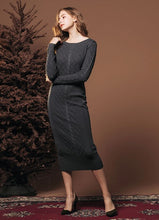 Load image into Gallery viewer, European Hot Style Slim And Beautiful Back Three-Dimensional Knitted Dress
