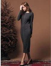 Load image into Gallery viewer, European Hot Style Slim And Beautiful Back Three-Dimensional Knitted Dress
