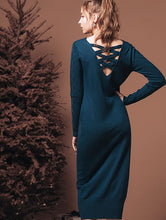 Load image into Gallery viewer, European Hot Style Slim And Beautiful Back Three-Dimensional Knitted Dress

