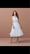 Load image into Gallery viewer, Lightweight Elegant Tulle Dress with thin straps
