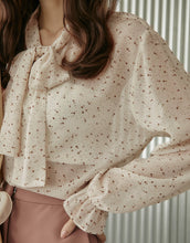 Load image into Gallery viewer, Temperament Perfect Clear Strap Chiffon Blouse
