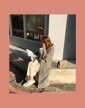 Load image into Gallery viewer, Simple Tie woollen coat
