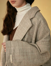 Load image into Gallery viewer, Minimalist Check Loose Wool Coat
